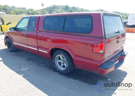 2000 GMC Sonoma Sls z USA, uszkodzony, nr VIN 1GTCS19W7Y8203890
